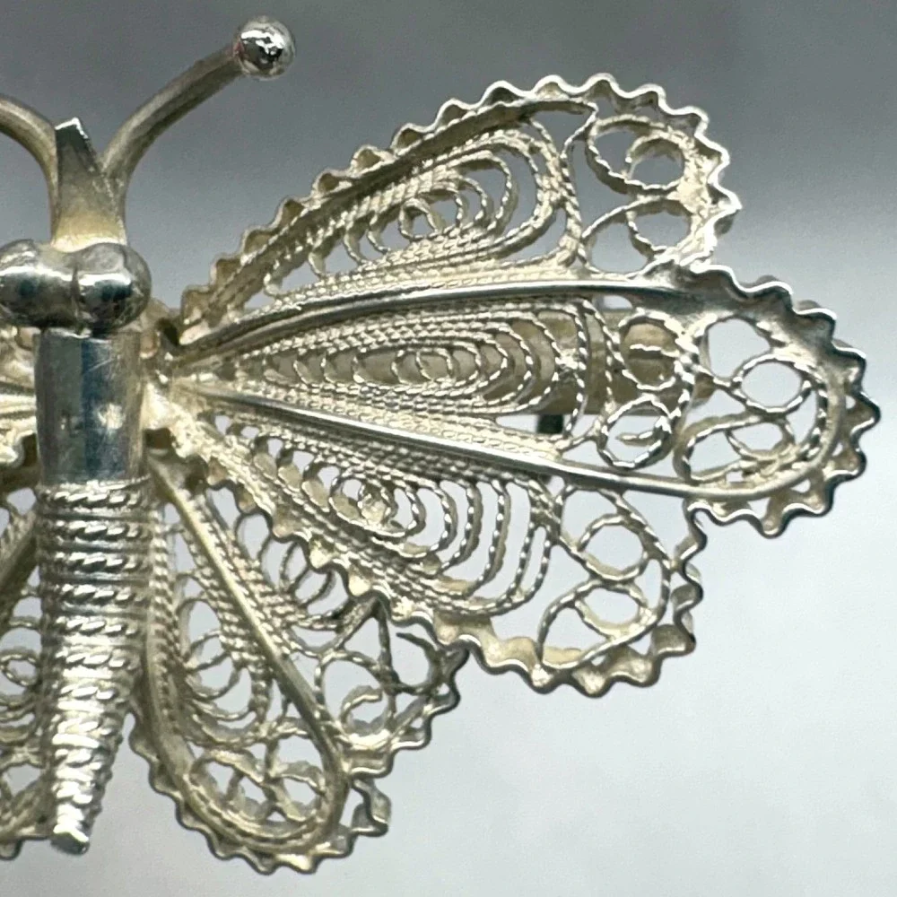 Vintage Butterfly Brooch Unisex OS Silver Excellent 800 Coin Filigree Italian